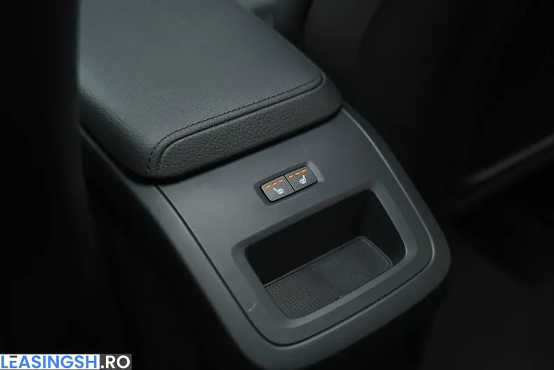 Volvo XC60 din 2021 cu 119.000 km - oferta VOL226825 - foto 39