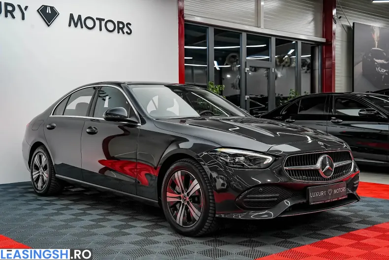 Mercedes-Benz C 300 (Clasa C) din 2022 cu 152.000 km - oferta MER226826 - foto 13
