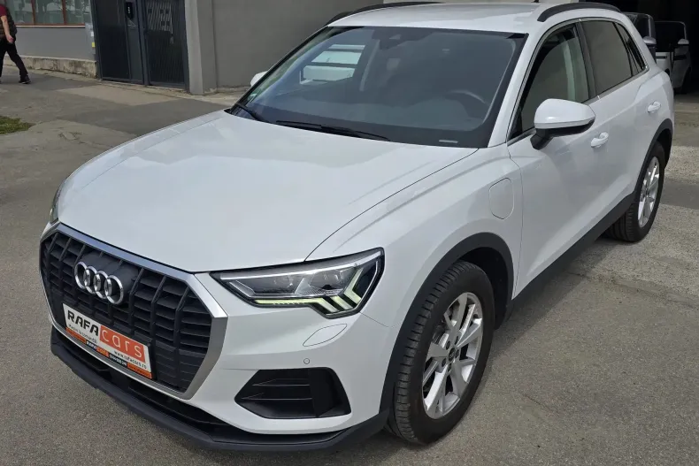 Audi Q3 din 2022 cu 99.500 km - oferta AUD226828 - foto 1