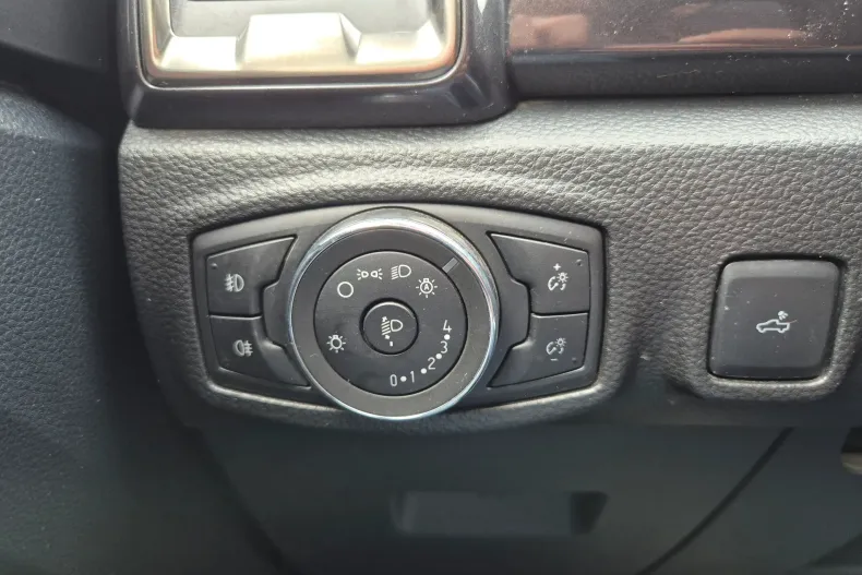 Ford Ranger din 2022 cu 57.893 km - oferta FOR226834 - foto 32