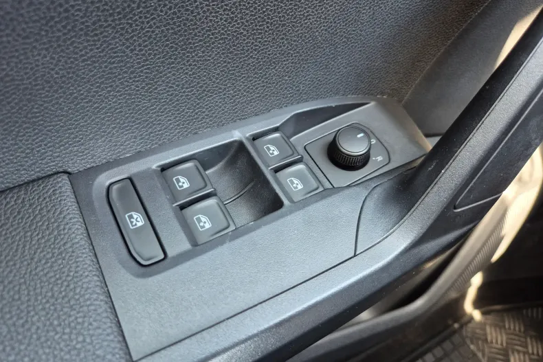 Seat Arona din 2023 cu 78.653 km - oferta SEA226837 - foto 28