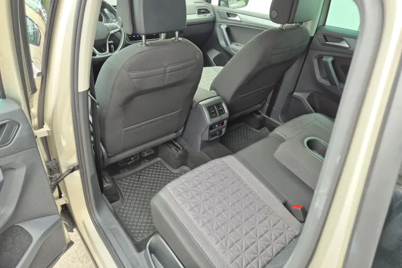 Volkswagen Tiguan din 2024 cu 96.485 km - oferta VOL226839 - foto 12