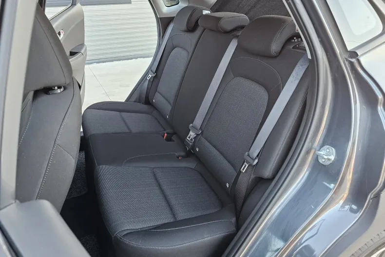 Hyundai Kona din 2021 cu 174.000 km - oferta HYU226841 - foto 16