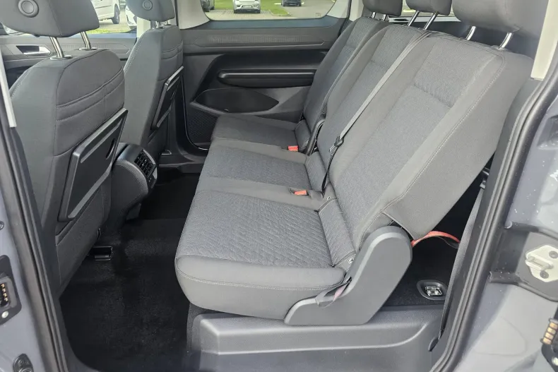 Volkswagen Caddy din 2026 cu 1.000 km - oferta VOL226856 - foto 6