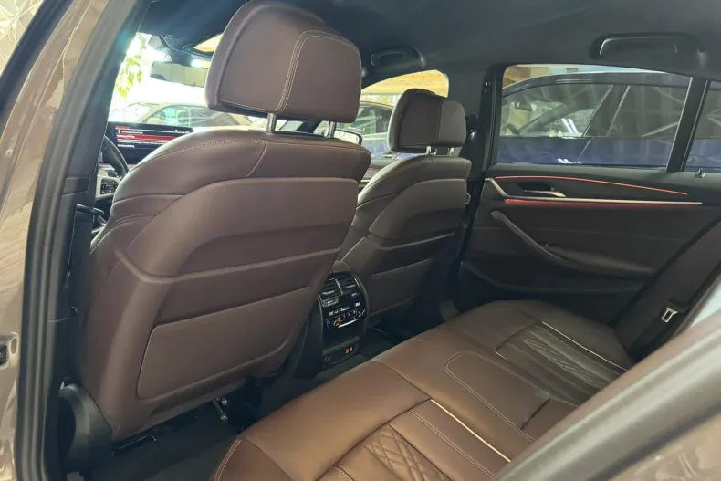 BMW 530i (Seria 5) din 2023 cu 138.230 km - oferta BMW226861 - foto 10