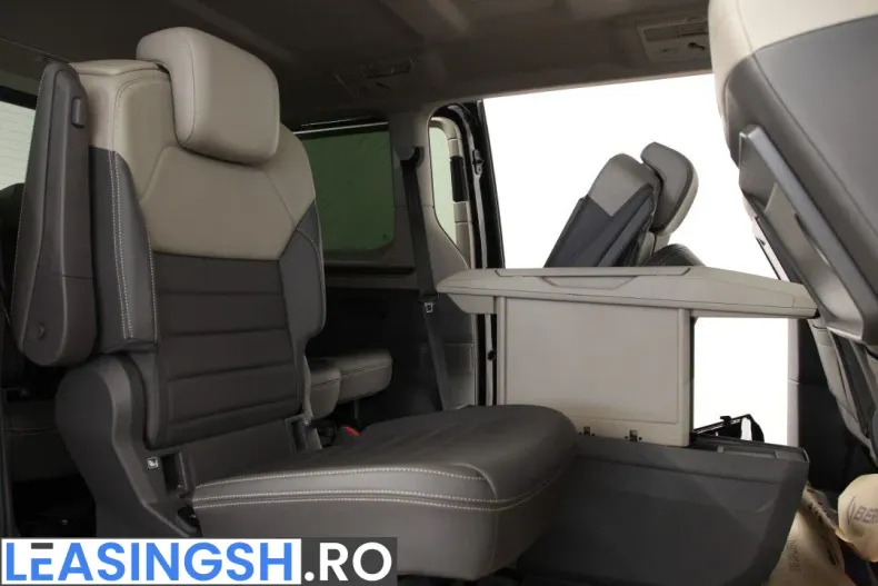 Volkswagen Multivan din 2022 cu 53.122 km - oferta VOL226863 - foto 14