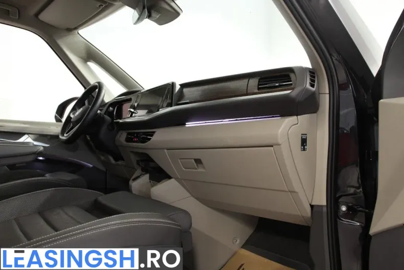 Volkswagen Multivan din 2022 cu 53.122 km - oferta VOL226863 - foto 16