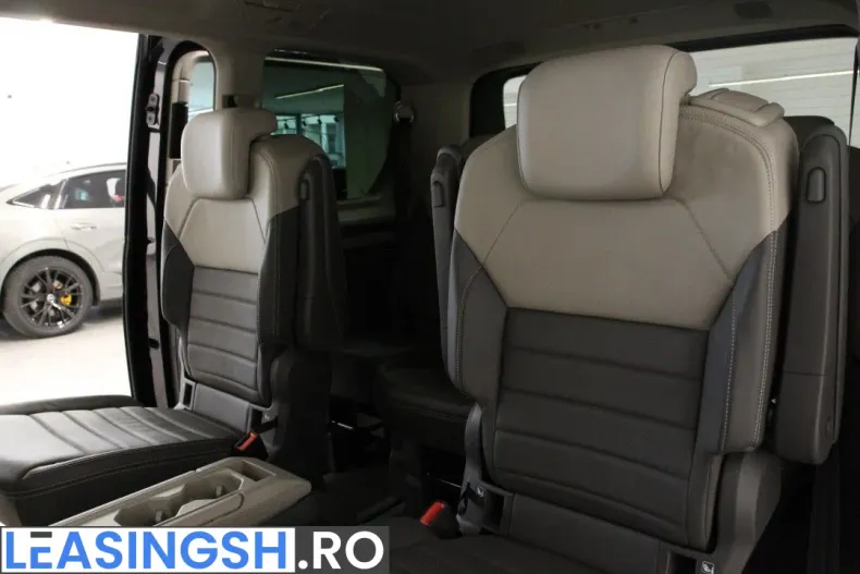 Volkswagen Multivan din 2022 cu 53.122 km - oferta VOL226863 - foto 17