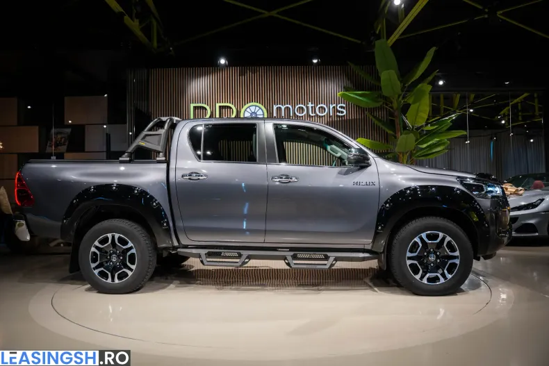 Toyota Hilux din 2025 cu 8.500 km - oferta TOY226872 - foto 12