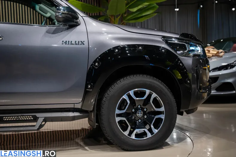 Toyota Hilux din 2025 cu 8.500 km - oferta TOY226872 - foto 13