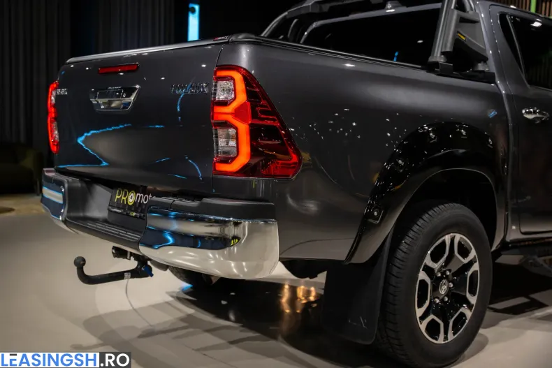 Toyota Hilux din 2025 cu 8.500 km - oferta TOY226872 - foto 20