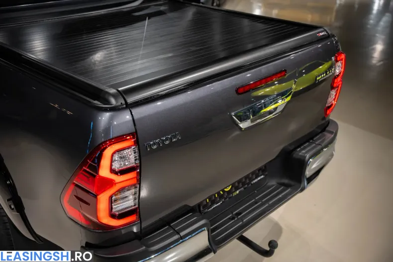 Toyota Hilux din 2025 cu 8.500 km - oferta TOY226872 - foto 21
