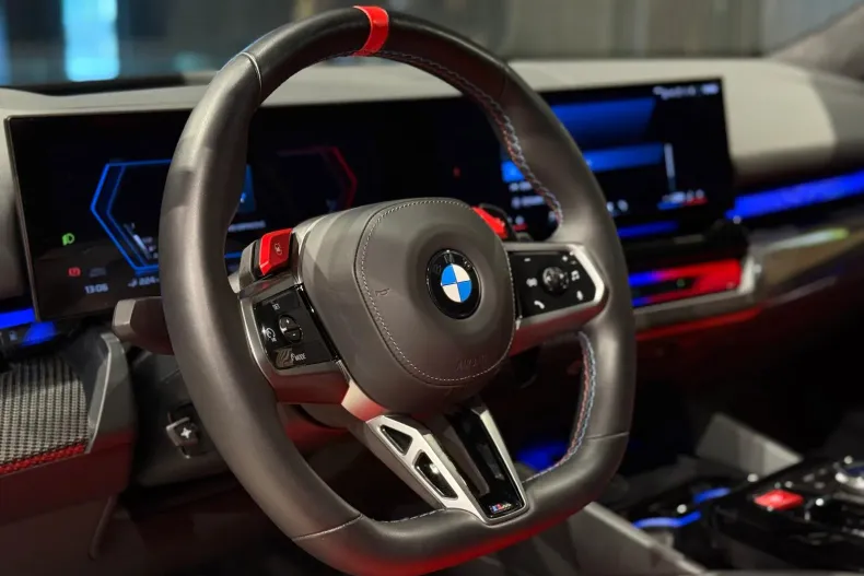 BMW M5 (Seria 5) din 2023 cu 25.833 km - oferta BMW226874 - foto 18