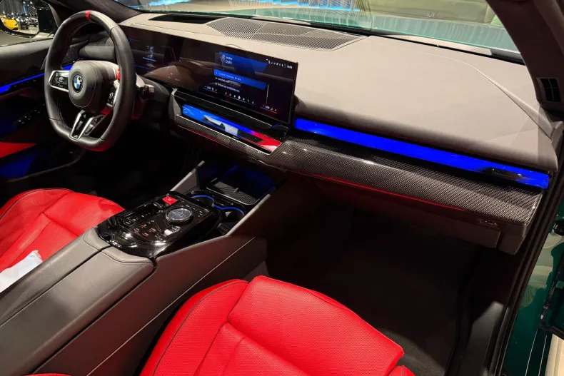 BMW M5 (Seria 5) din 2023 cu 25.833 km - oferta BMW226874 - foto 25