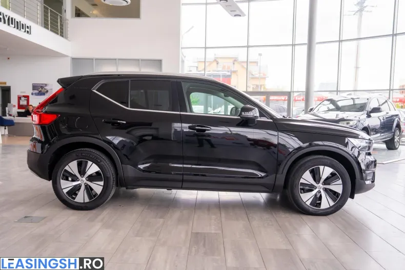 Volvo XC40 din 2020 cu 124.900 km - oferta VOL226884 - foto 5