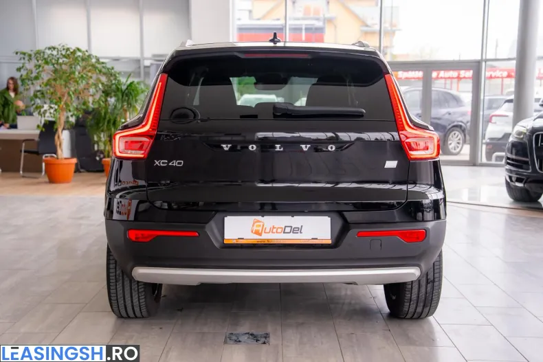 Volvo XC40 din 2020 cu 124.900 km - oferta VOL226884 - foto 6