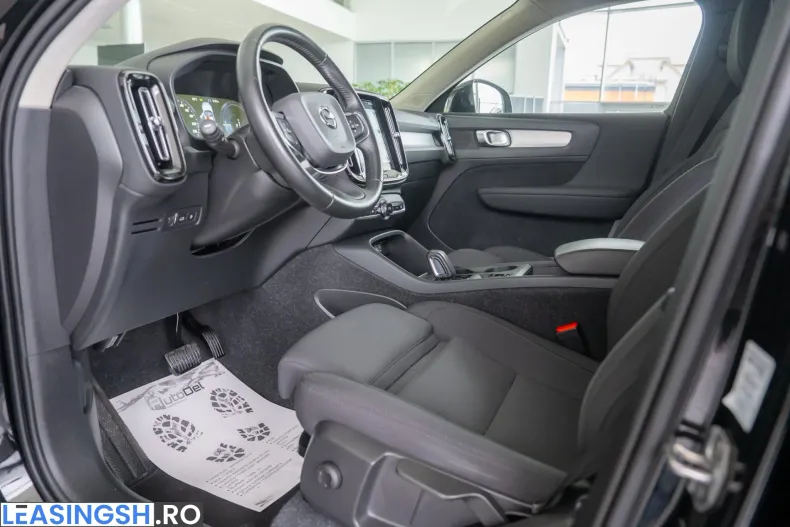Volvo XC40 din 2020 cu 124.900 km - oferta VOL226884 - foto 13