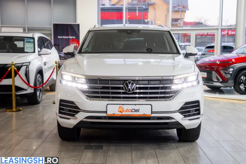 Volkswagen Touareg din 2021 cu 93.733 km - oferta VOL226888 - foto 6