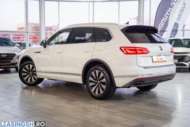 Volkswagen Touareg din 2021 cu 93.733 km - oferta VOL226888 - foto 11