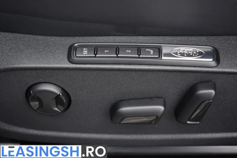 Ford Explorer din 2025 cu 1 km - oferta FOR226890 - foto 14