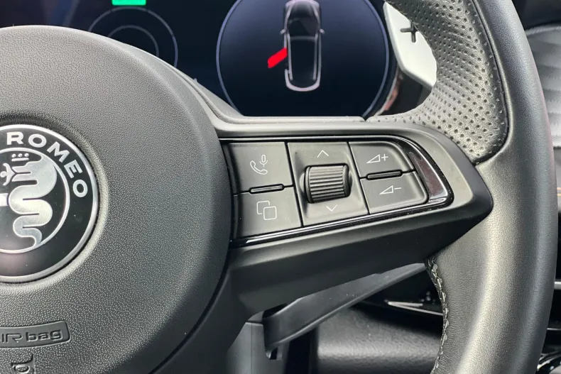 Alfa Romeo Tonale din 2024 cu 72.956 km - oferta ALF226903 - foto 17