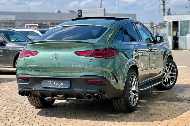Mercedes-Benz GLE 53 AMG (Clasa GLE) din 2025 cu 28 km - oferta MER226909 - foto 5