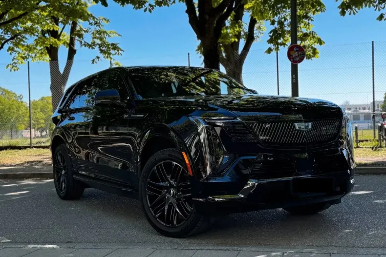 Cadillac Escalade din 2026 cu 1 km - oferta CAD226911 - foto 1