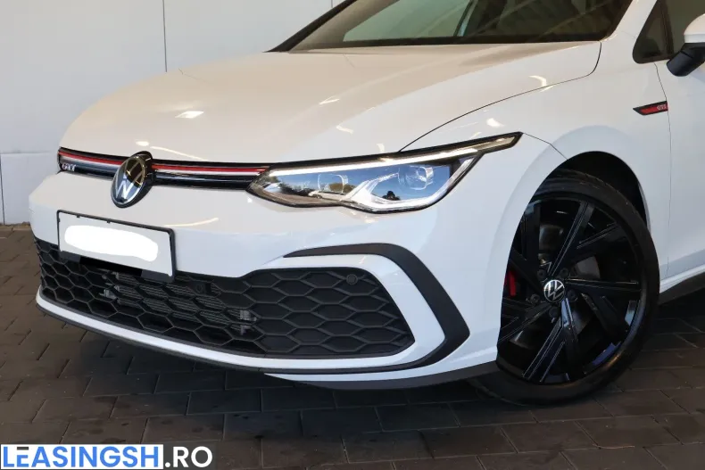 Volkswagen Golf din 2024 cu 26.077 km - oferta VOL226914 - foto 6