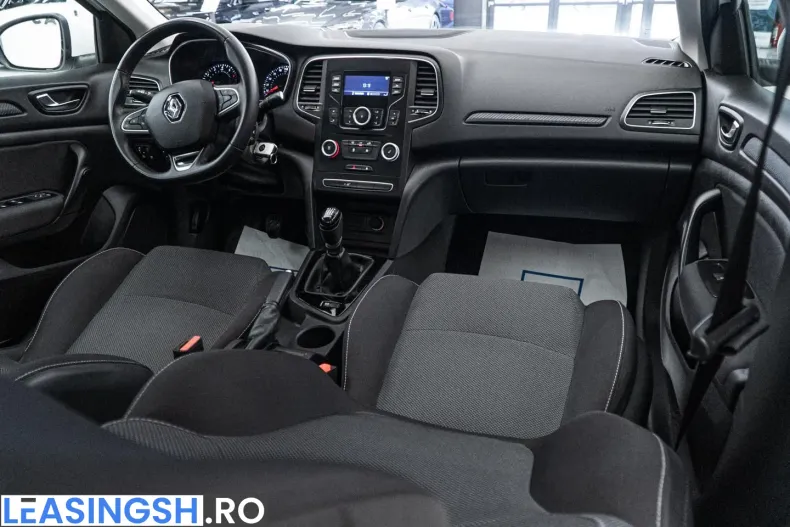 Renault Megane din 2022 cu 99.900 km - oferta REN226926 - foto 2