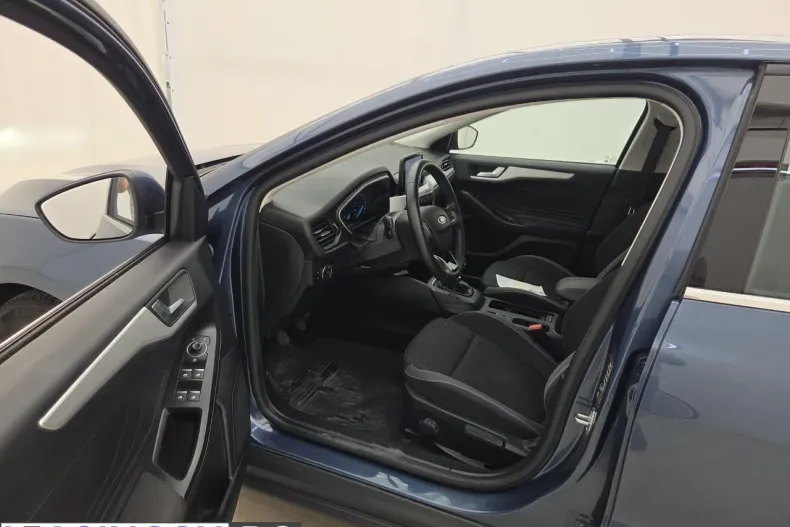 Ford Focus din 2021 cu 87.150 km - oferta FOR226933 - foto 5