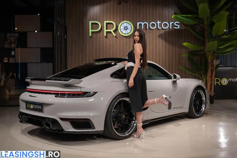 Porsche 911 din 2023 cu 30.000 km - oferta POR226943 - foto 4
