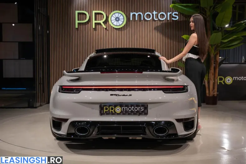 Porsche 911 din 2023 cu 30.000 km - oferta POR226943 - foto 5