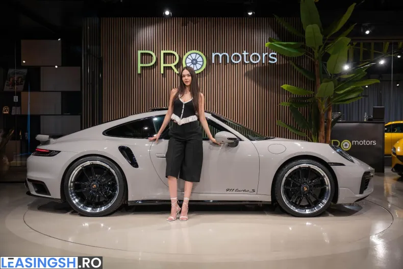 Porsche 911 din 2023 cu 30.000 km - oferta POR226943 - foto 9