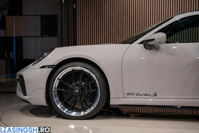 Porsche 911 din 2023 cu 30.000 km - oferta POR226943 - foto 20