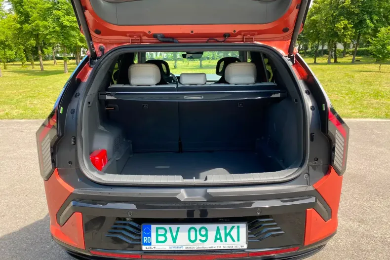 Kia EV3 din 2024 cu 6.500 km - oferta KIA226947 - foto 9