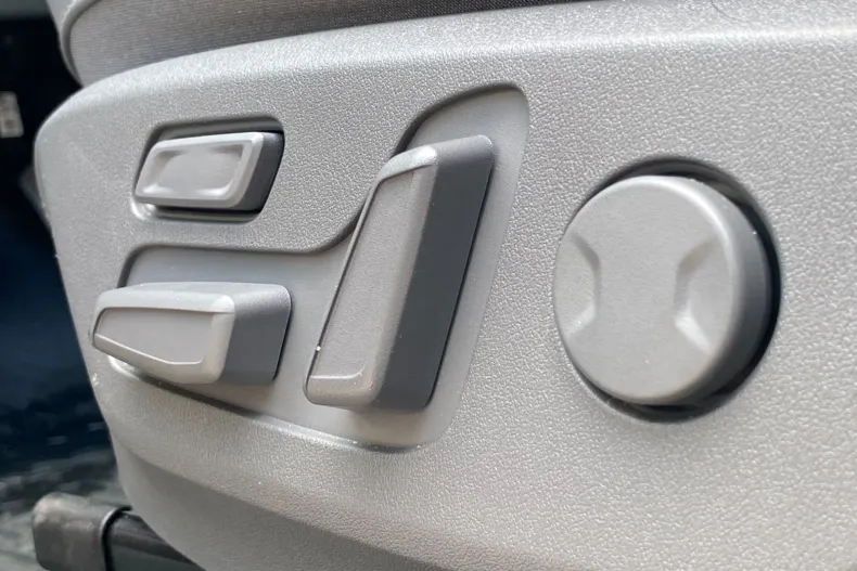 Kia EV3 din 2024 cu 6.500 km - oferta KIA226947 - foto 30