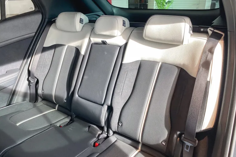 Kia Sportage din 2025 cu 2.500 km - oferta KIA226949 - foto 13