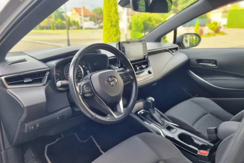 Toyota Corolla din 2022 cu 155.080 km - oferta TOY226950 - foto 6