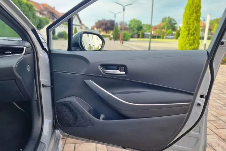Toyota Corolla din 2022 cu 155.080 km - oferta TOY226950 - foto 15