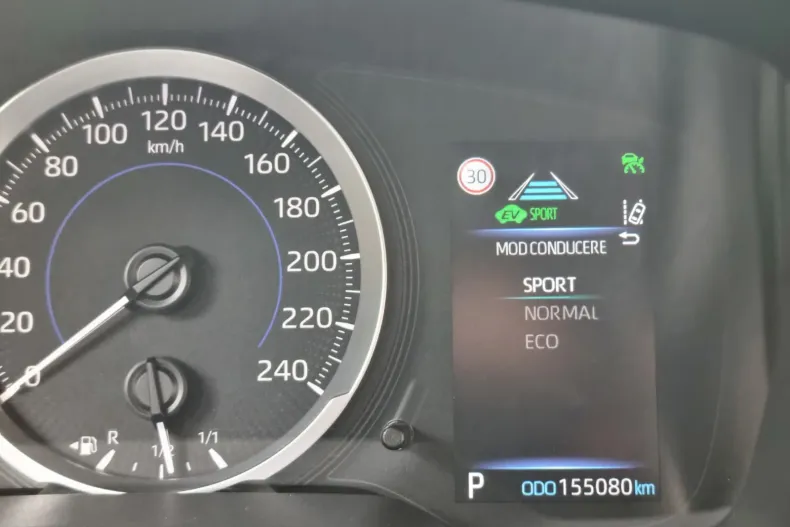 Toyota Corolla din 2022 cu 155.080 km - oferta TOY226950 - foto 22