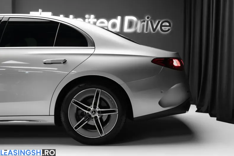 Mercedes-Benz E (Clasa E) din 2025 cu 10.000 km - oferta MER226954 - foto 9