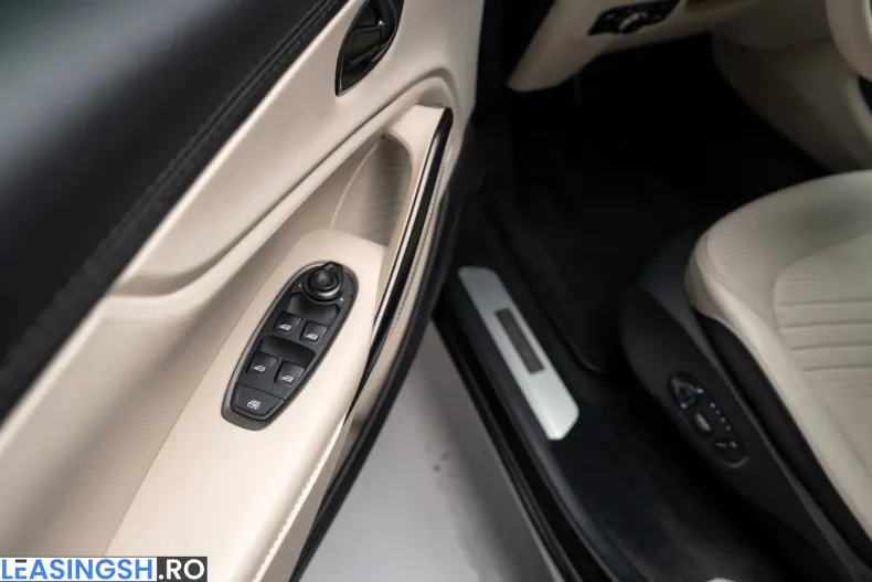 Aston Martin DBX din 2020 cu 24.500 km - oferta AST226959 - foto 11