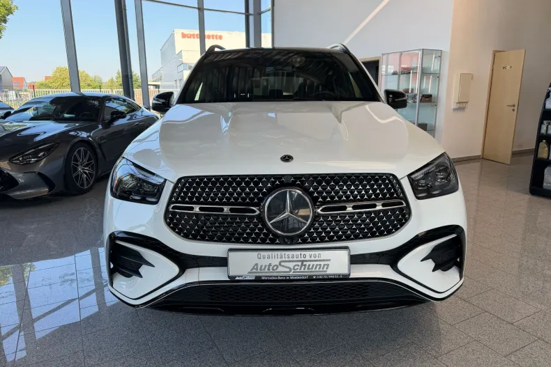 Mercedes-Benz GLE (Clasa GLE) din 2025 cu 12.000 km - oferta MER226977 - foto 2
