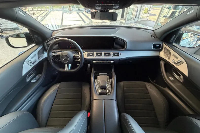 Mercedes-Benz GLE (Clasa GLE) din 2025 cu 12.000 km - oferta MER226977 - foto 8