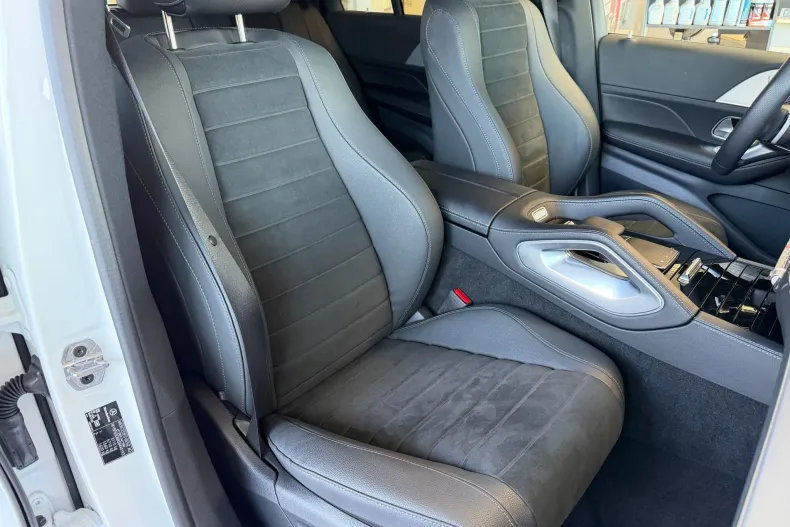 Mercedes-Benz GLE (Clasa GLE) din 2025 cu 12.000 km - oferta MER226977 - foto 18
