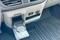 Ford Tourneo din 2025 cu 9.800 km - oferta FOR226982 - foto 31