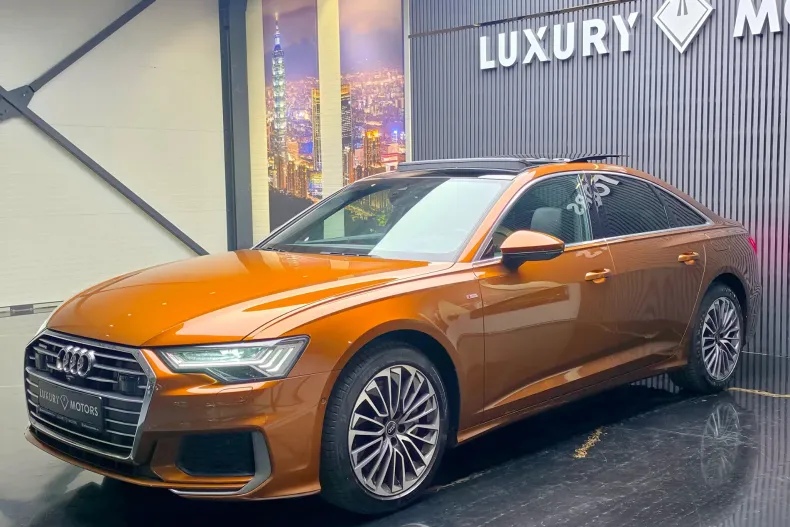 Audi A6 Limuzina din 2023 cu 120.500 km - oferta AUD226983 - foto 3