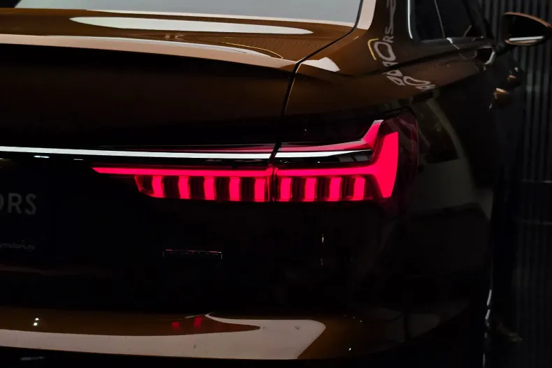 Audi A6 Limuzina din 2023 cu 120.500 km - oferta AUD226983 - foto 35