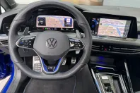 Volkswagen Golf din 2023 cu 42.497 km - oferta VOL226990 - foto 2