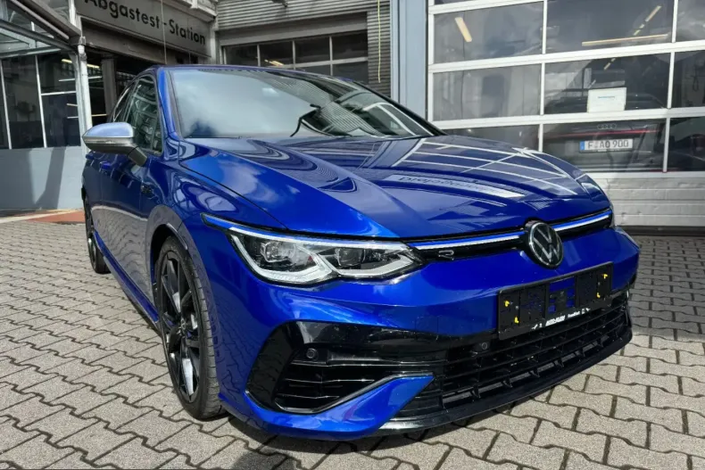 Volkswagen Golf din 2023 cu 42.497 km - oferta VOL226990 - foto 4